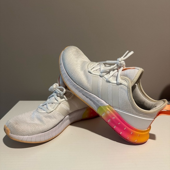 White Sneakers Addidas with Colorful Soles - Picture 1 of 1